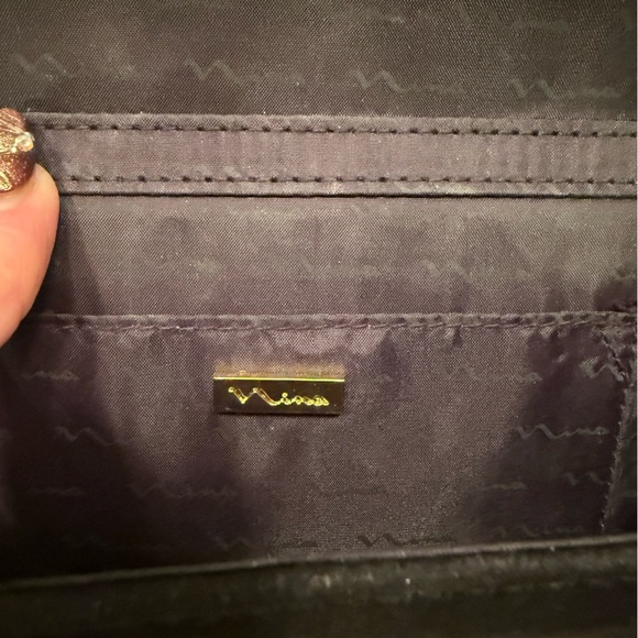 NWOT Nina Vintage Y2K Black/Gold Clutch w/ Bow Embellishment & Chain Strap - Picture 5 of 11